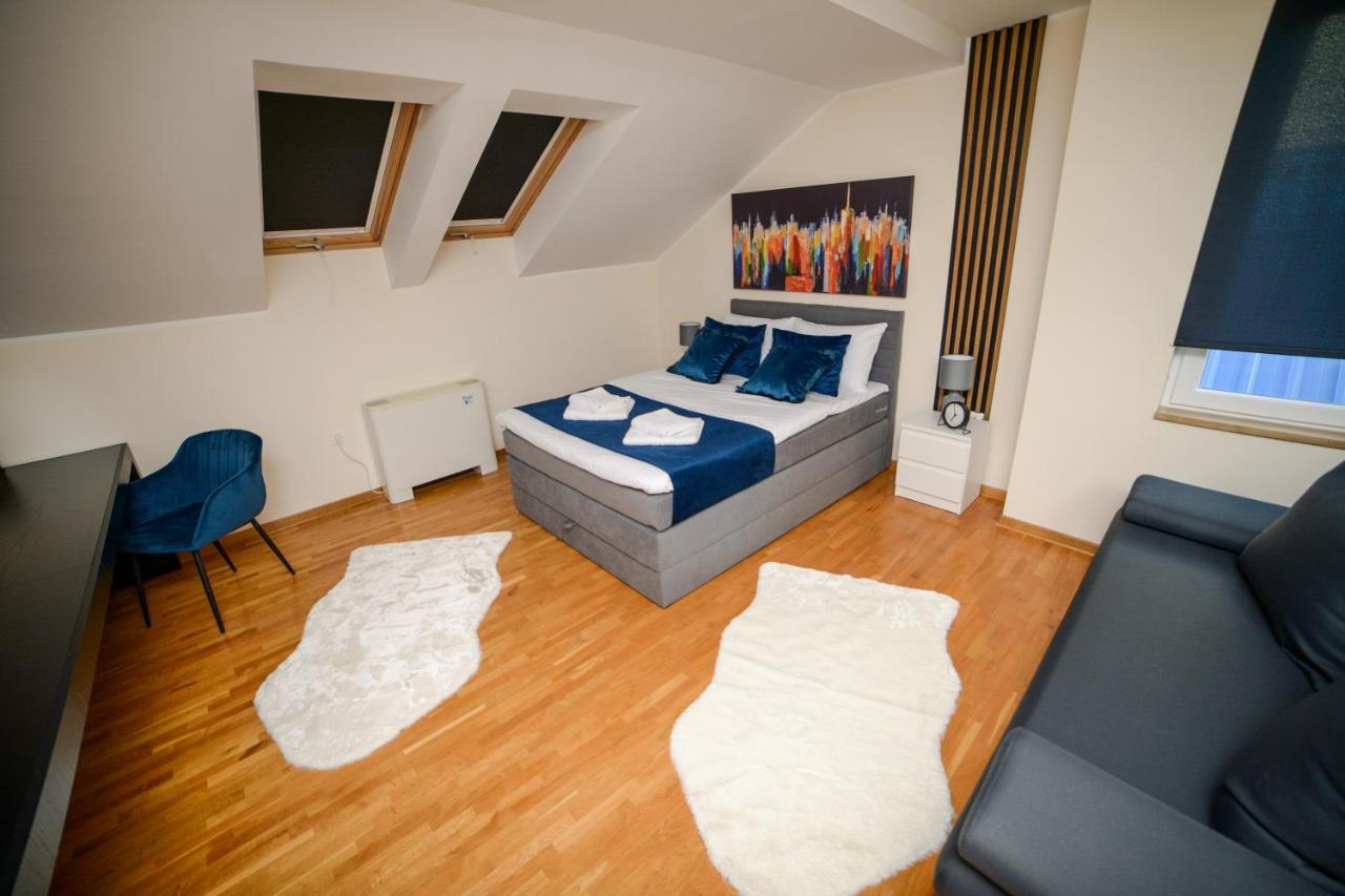 Mini Hotel Riverlux Apartments Бачка-Паланка Экстерьер фото