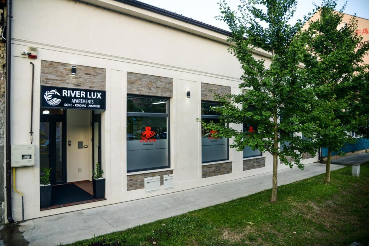 Mini Hotel Riverlux Apartments Бачка-Паланка Экстерьер фото