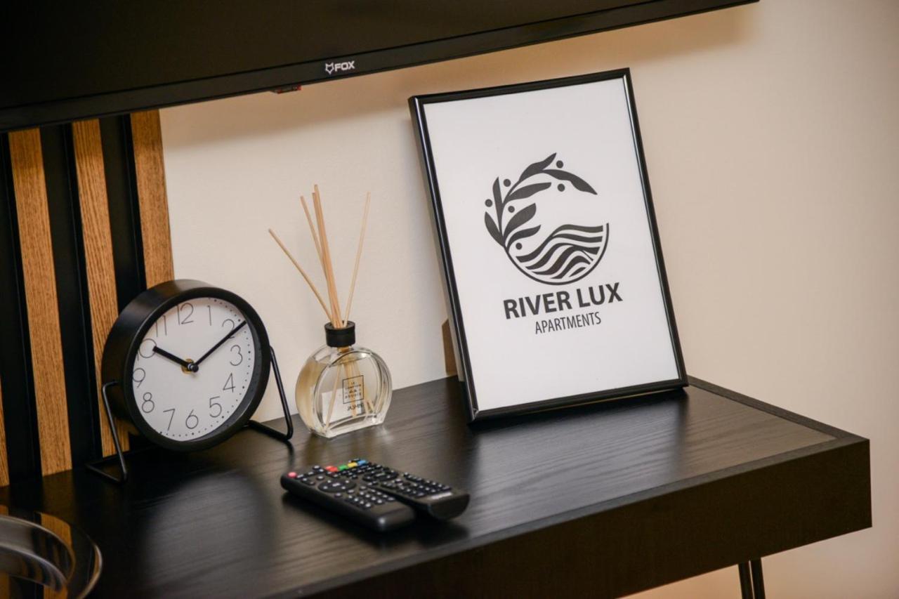Mini Hotel Riverlux Apartments Бачка-Паланка Экстерьер фото