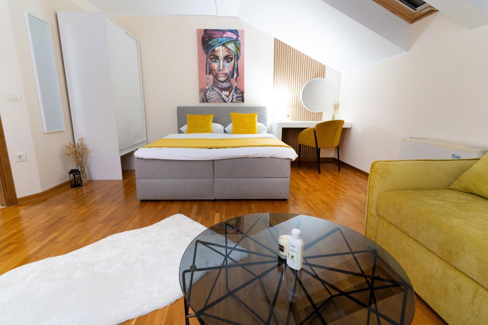 Mini Hotel Riverlux Apartments Бачка-Паланка Экстерьер фото