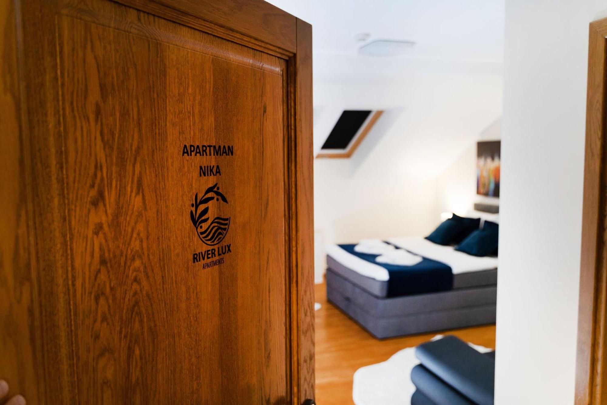 Mini Hotel Riverlux Apartments Бачка-Паланка Экстерьер фото