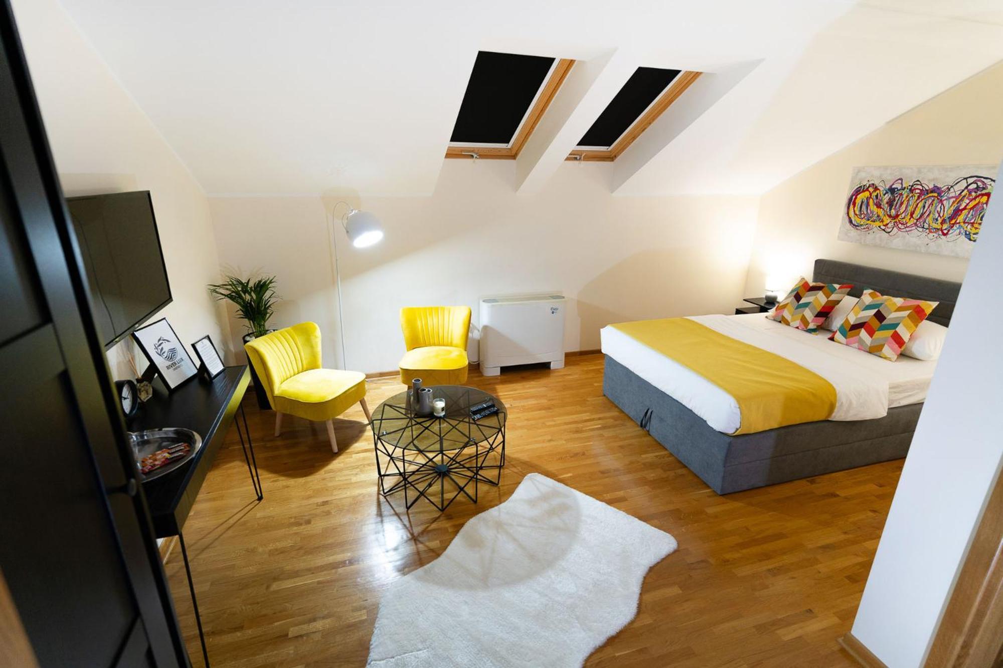 Mini Hotel Riverlux Apartments Бачка-Паланка Экстерьер фото